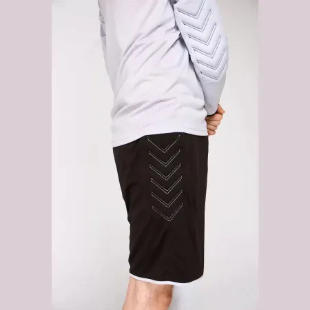 СЦ*Форма футб. врат. KELME 3871007-273-3XL, р.3XL, полиэстер, бело-черный за 3&nbsp;204.50 ₽ купить в Пензе