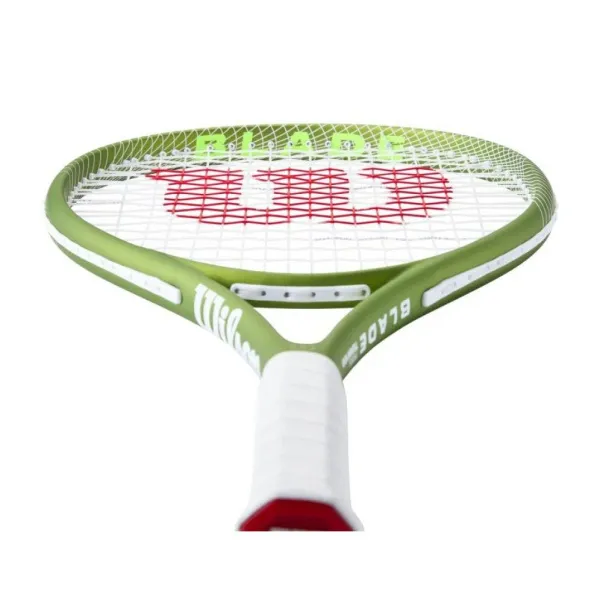 Ракетка б/т Wilson Blade Feel Team 103 за 10&nbsp;779.70 ₽ в Пензе